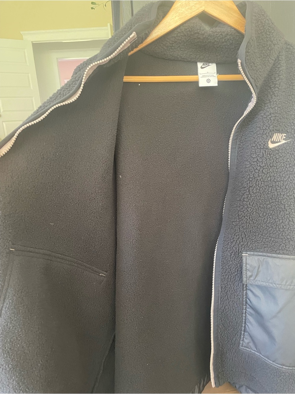 Nike Sportswear Sport Essentials+ Recycled Fleece Jacket, black, large - Picture 6 of 8